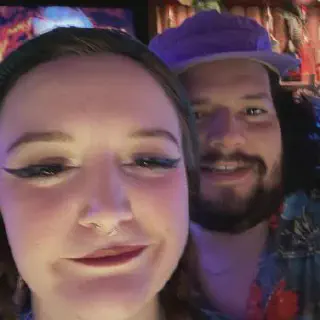 /img/24093-tarantula-tiki-lounge-giveaway.webp